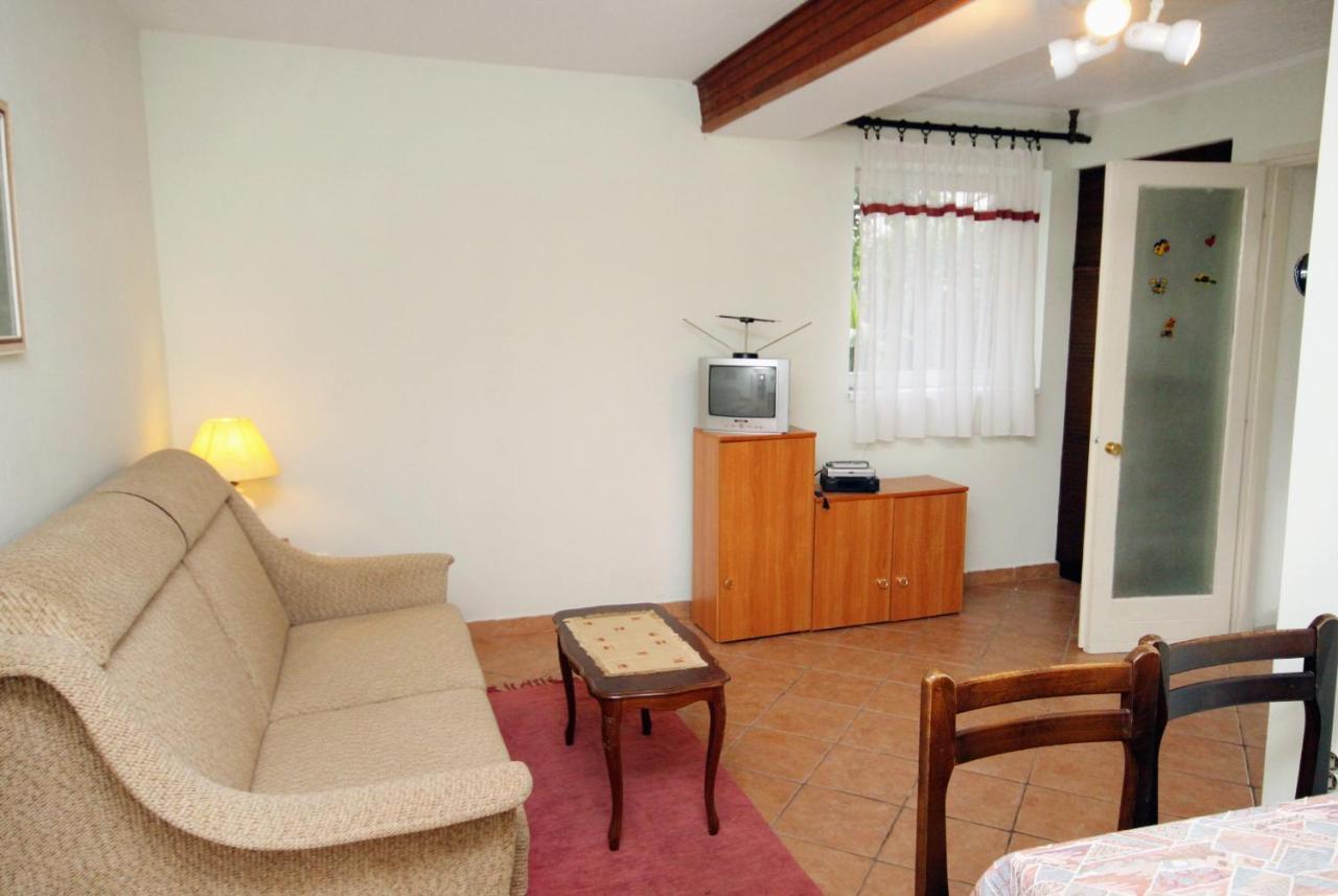 Apartments And Rooms By The Sea Dramalj, Crikvenica - 5519 Exteriér fotografie
