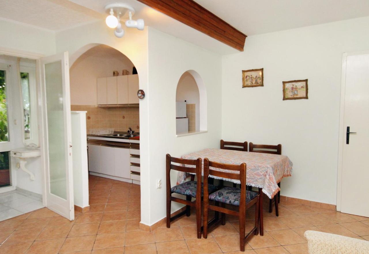 Apartments And Rooms By The Sea Dramalj, Crikvenica - 5519 Exteriér fotografie